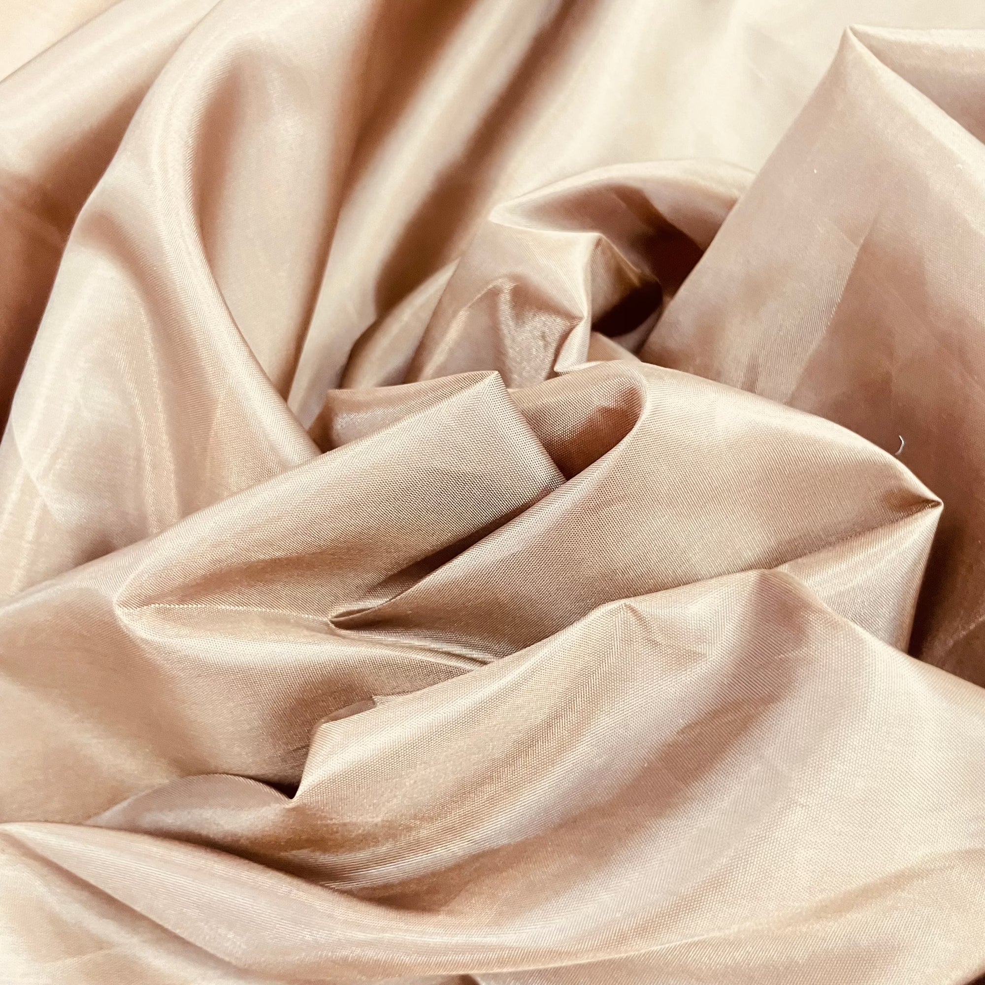 TAFFETA LINING